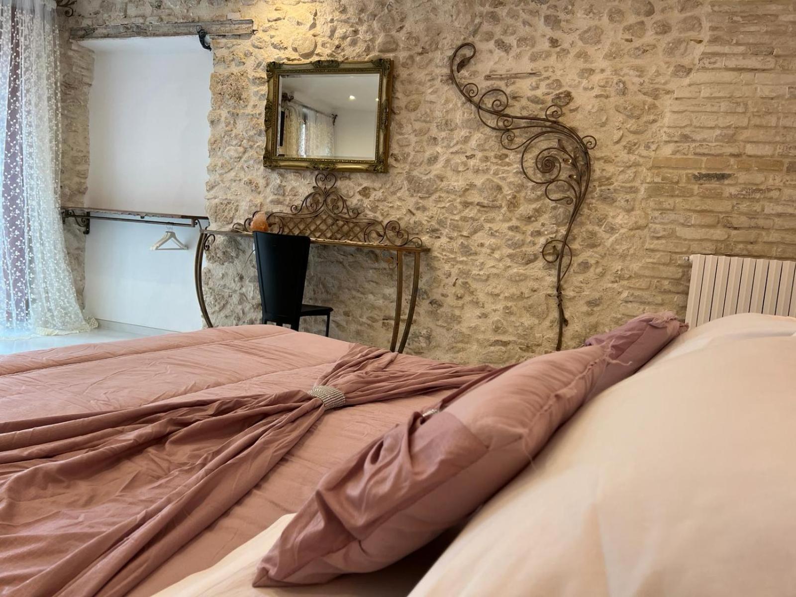 Il Viandante Bed & Breakfast Sulmona Exterior photo
